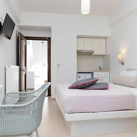 Depis Place And Appartement Naxos City